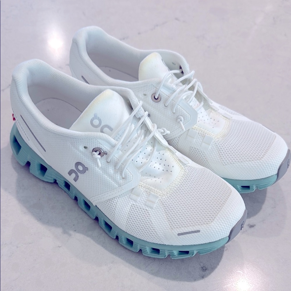 Women’s OnCloud Athletic Shoes